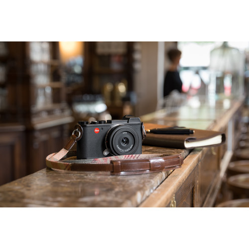 The Leica D-Lux 5 Review  Steve Huff Hi-Fi and Photo