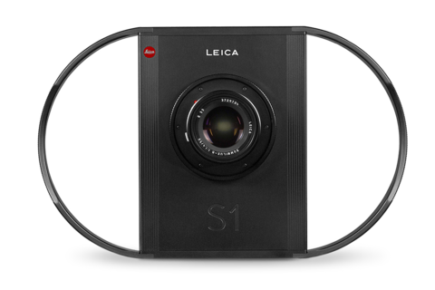 The First Leica Digital Camera